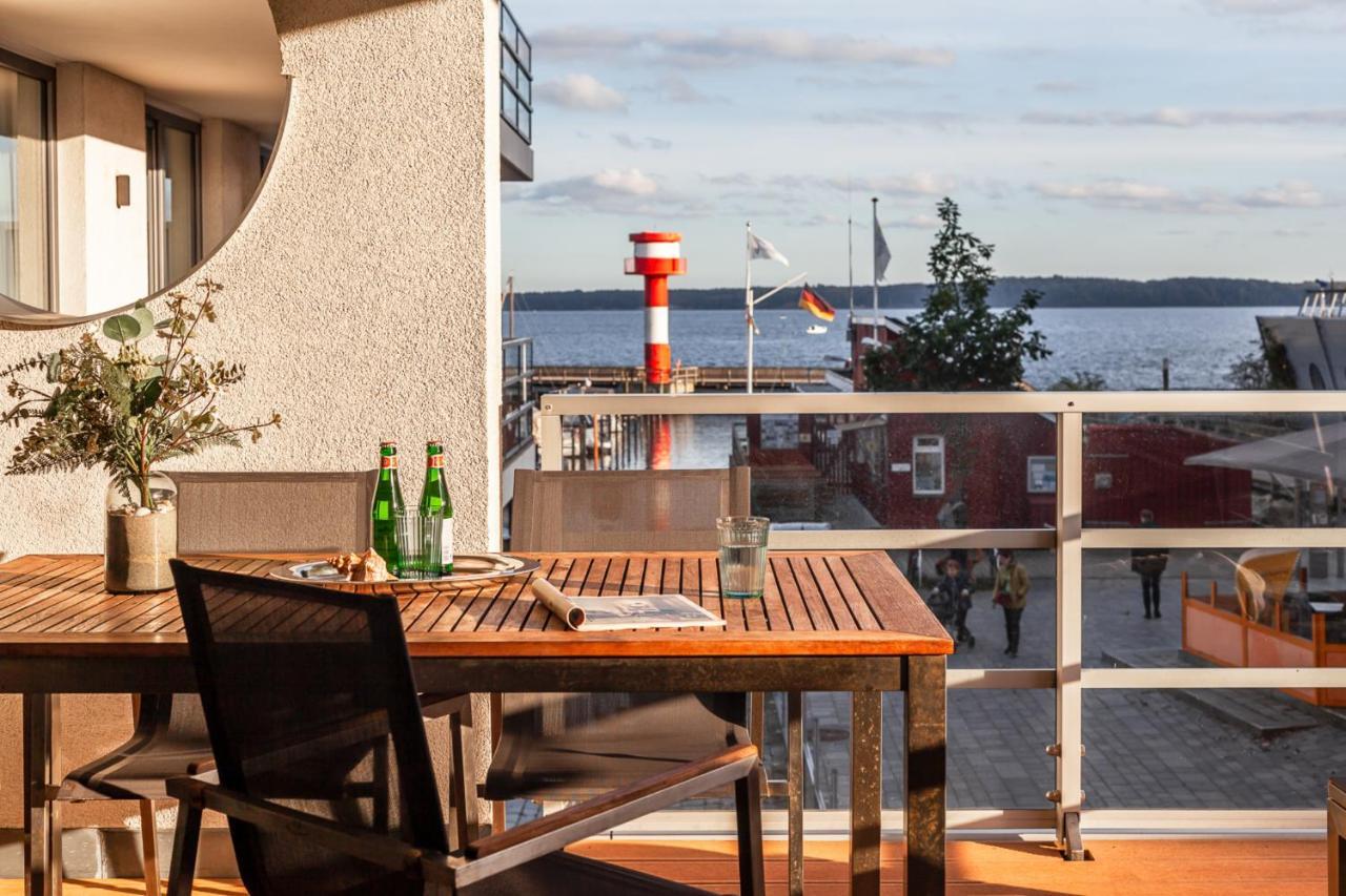 Apartmenthaus Hafenspitze Ap 5 - "Am Yachthafen 5" - Blickrichtung Offenes Meerstrandpromenade Eckernfoerde Exterior photo